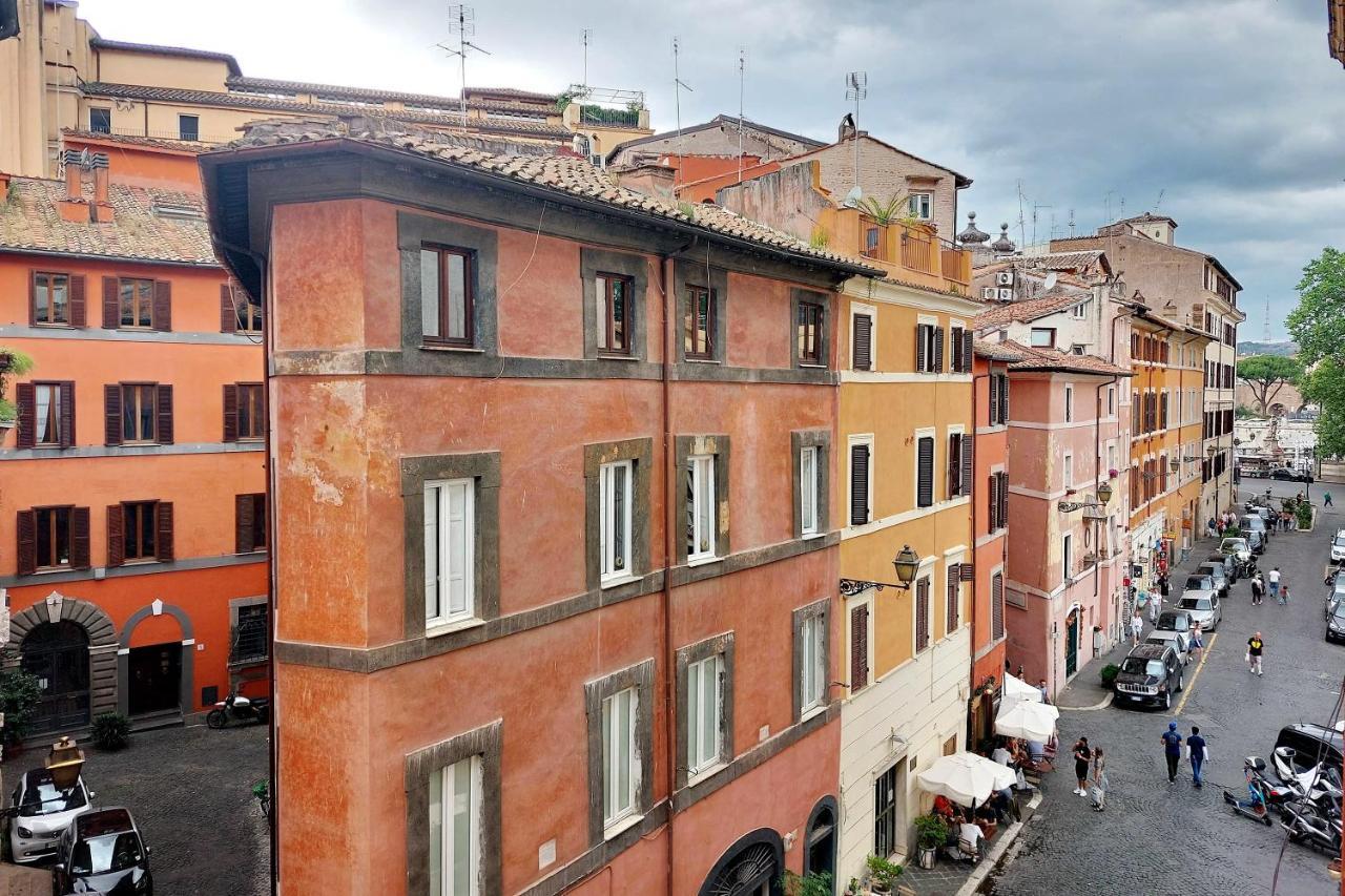 Suity I Cozy Coronari Apartment Rome Bagian luar foto